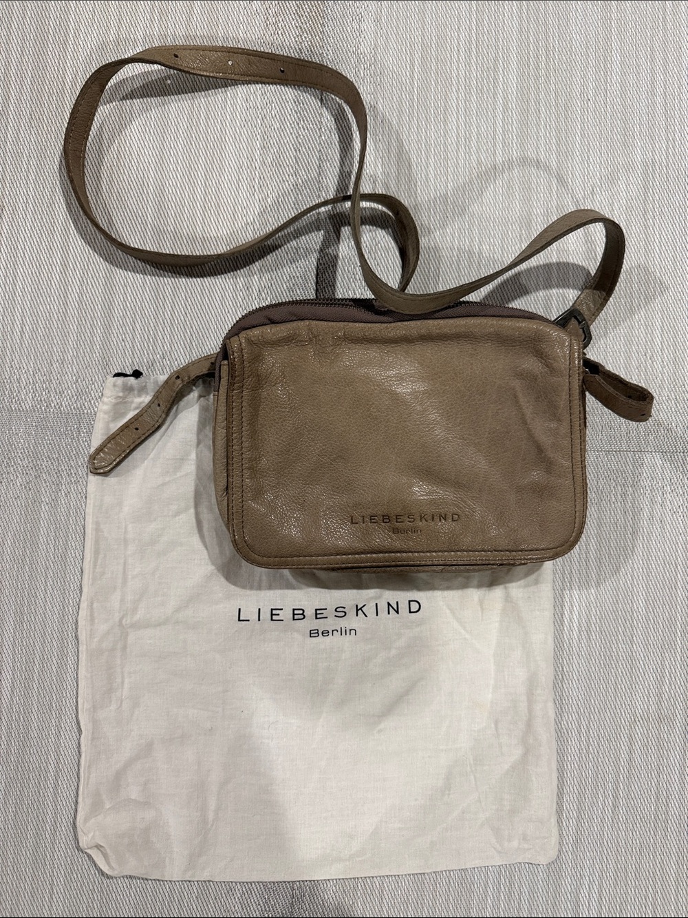 Liebeskind Taupe/Brown Leather Messenger Crossbody